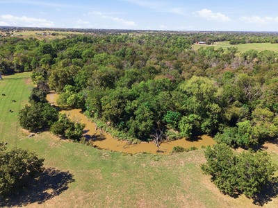 /international/us/664-county-road-4756-boyd-tx-110120456163/