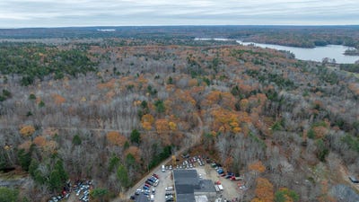 /international/us/205-perry-green-hill-waldoboro-me-110104411720/