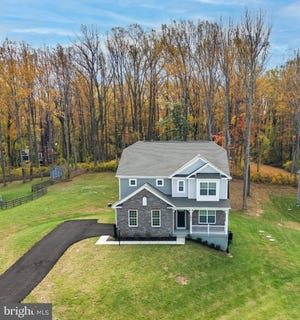 /international/us/7817-holston-lane-broad-run-va-110120899358/