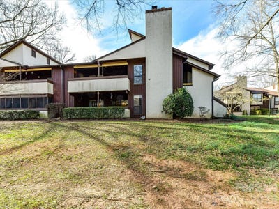 /international/us/7304-winery-lane-charlotte-nc-110106271839/