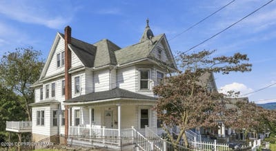 /international/us/141-broad-street-pittston-pa-110119901643/