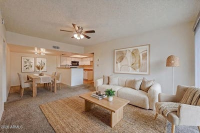 /international/us/5757-w-eugie-avenue-glendale-az-110108331805/