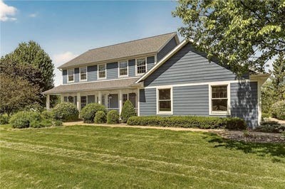 /international/us/5823-summit-lane-ne-haverhill-twp-mn-110108399294/
