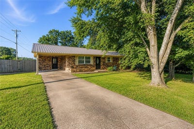 /international/us/11-northwood-street-west-fork-ar-110108847125/