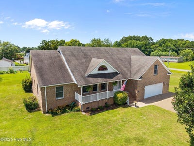 /international/us/100-whispering-pines-court-aydlett-nc-110100727267/