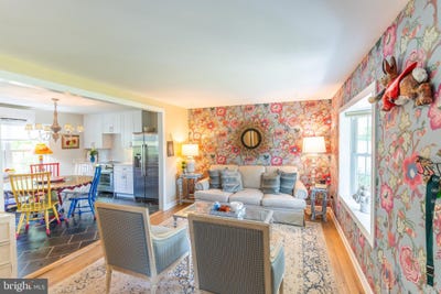 /international/us/800-blue-ridge-avenue-middleburg-va-110108166207/