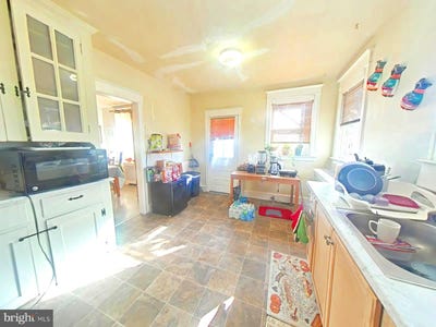 /international/us/184-midway-avenue-lansdowne-pa-110101223672/