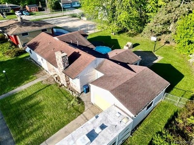 /international/us/1930-chelan-street-e-flint-mi-110107879203/
