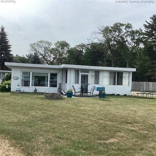 /international/us/6024-port-austin-road-caseville-mi-110101169826/