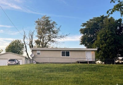 /international/us/14670-church-road-hudson-mi-110108449528/