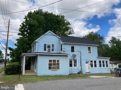 /international/us/41-s-bridgeboro-street-delran-nj-110108425599/