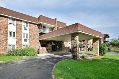 /international/us/850-s-lorraine-road-s-wheaton-il-110120577100/