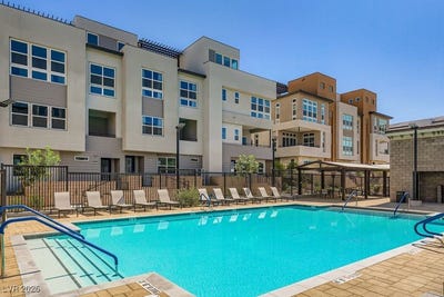 /international/us/2507-silent-view-avenue-henderson-nv-110104624963/