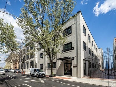 /international/us/518-536-gregory-ave-weehawken-nj-110101431023/?lang=en