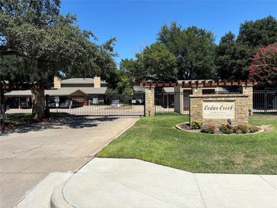/international/us/5720-cedar-creek-drive-benbrook-tx-110108853545/