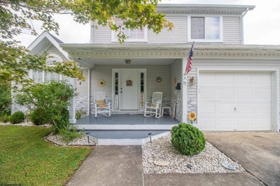 /international/us/15-homestead-street-west-union-wv-110109723454/