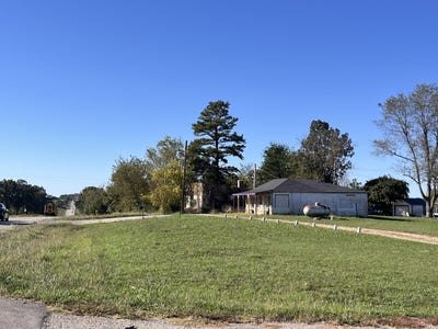 /international/us/11508-us-highway-63-west-plains-mo-110108026186/