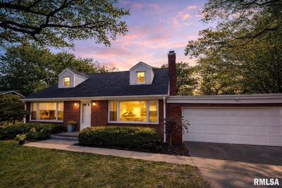 /international/us/806-fondulac-drive-east-peoria-il-110107889584/