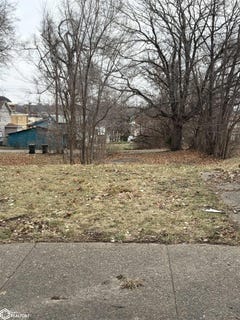 /international/us/1111-bank-street-keokuk-ia-110104449407/