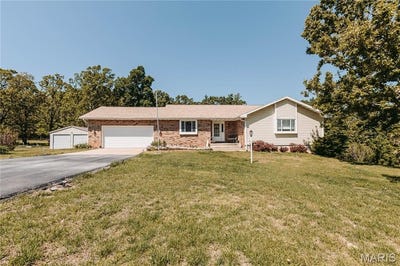/international/us/26225-rambling-lane-richland-mo-110107928542/