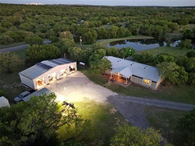 /international/us/10650-fm-1156-jacksboro-tx-110106989858/