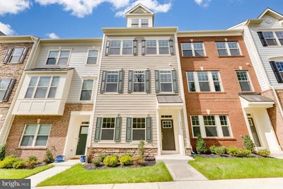 /international/us/9333-barnes-loop-manassas-va-110108773323/