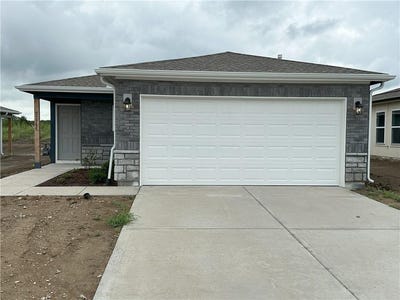/international/us/37755-w-207th-terrace-edgerton-ks-110100985774/