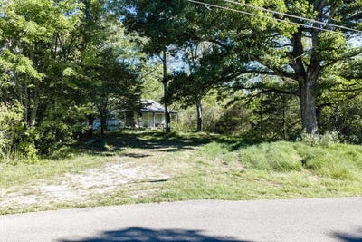 /international/us/hensley-chapel-lot-5-sparta-tn-110120466074/