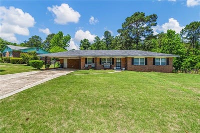/international/us/2804-9th-place-phenix-city-al-110108140689/