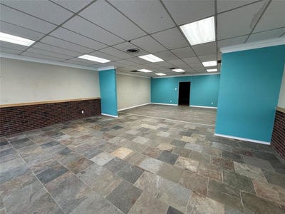 /international/us/117-n-main-street-cross-plains-tx-110104157393/