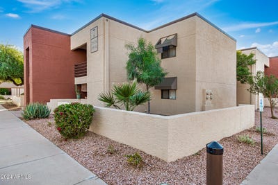 /international/us/1340-n-recker-road-mesa-az-110106056641/