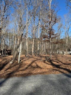 /international/us/27-warwick-drive-pinetops-nc-110096811424/