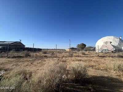 /international/us/ironwood-avenue-california-city-ca-110101163285/?lang=fr