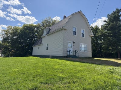 /international/us/23-judd-street-presque-isle-me-110110368860/