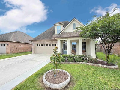 /international/us/38343-brown-rd-prairieville-la-110107938653/