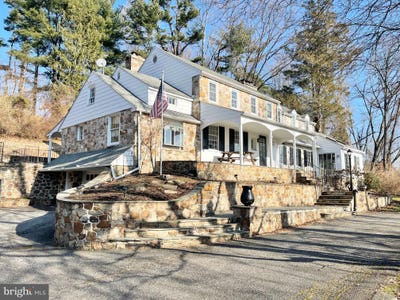 /international/us/4925-w-chester-pike-newtown-square-pa-110105931918/