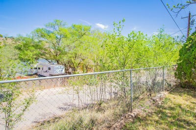 /international/us/575-comanche-drive-lubbock-tx-110098448428/