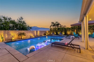 /international/us/65161-rolling-hills-drive-desert-hot-springs-ca-110106768423/