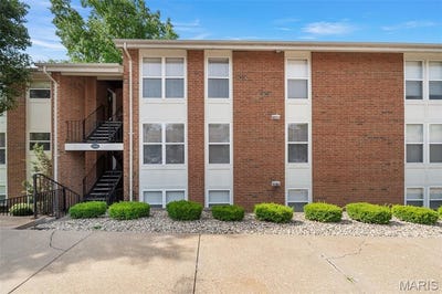 /international/us/1946-greenpoint-drive-st-louis-mn-110108707412/