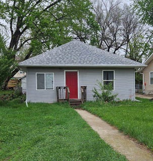 /international/us/1415-27-sioux-city-ia-110107615307/