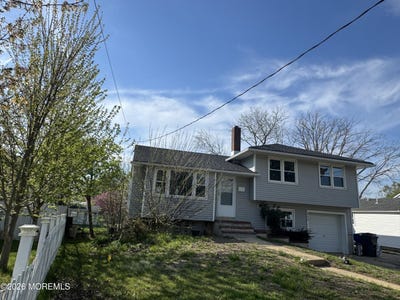 /international/us/416-hooper-avenue-toms-river-nj-110107378942/