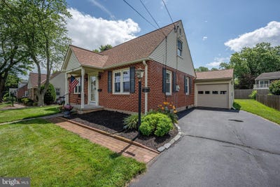 /international/us/26-highland-drive-telford-pa-110100727138/