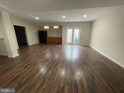 /international/us/14105-murphy-terrace-gainesville-va-110107168371/
