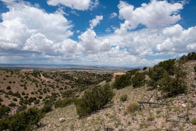 /international/us/14c-camino-alto-c-placitas-nm-110107764830/