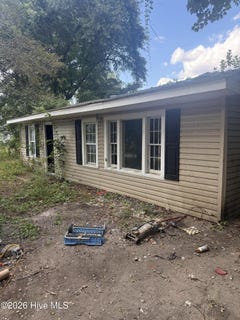 /international/us/1068-sullivan-road-kinston-nc-110120066607/