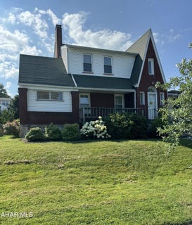 /international/us/512-26th-avenue-altoona-pa-110100721869/