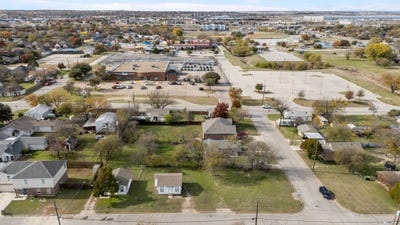 /international/us/8707-ronnie-street-white-settlement-tx-110104214607/