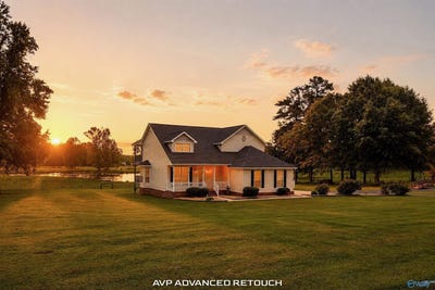 /international/us/1690-county-road-225-hillsboro-al-110108496848/