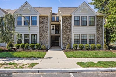 /international/us/26-provincetown-drive-marlton-nj-110108604930/