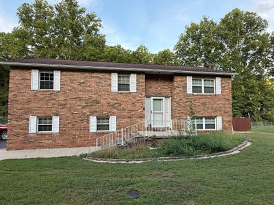 /international/us/66-township-road-1523-chesapeake-oh-110106170848/